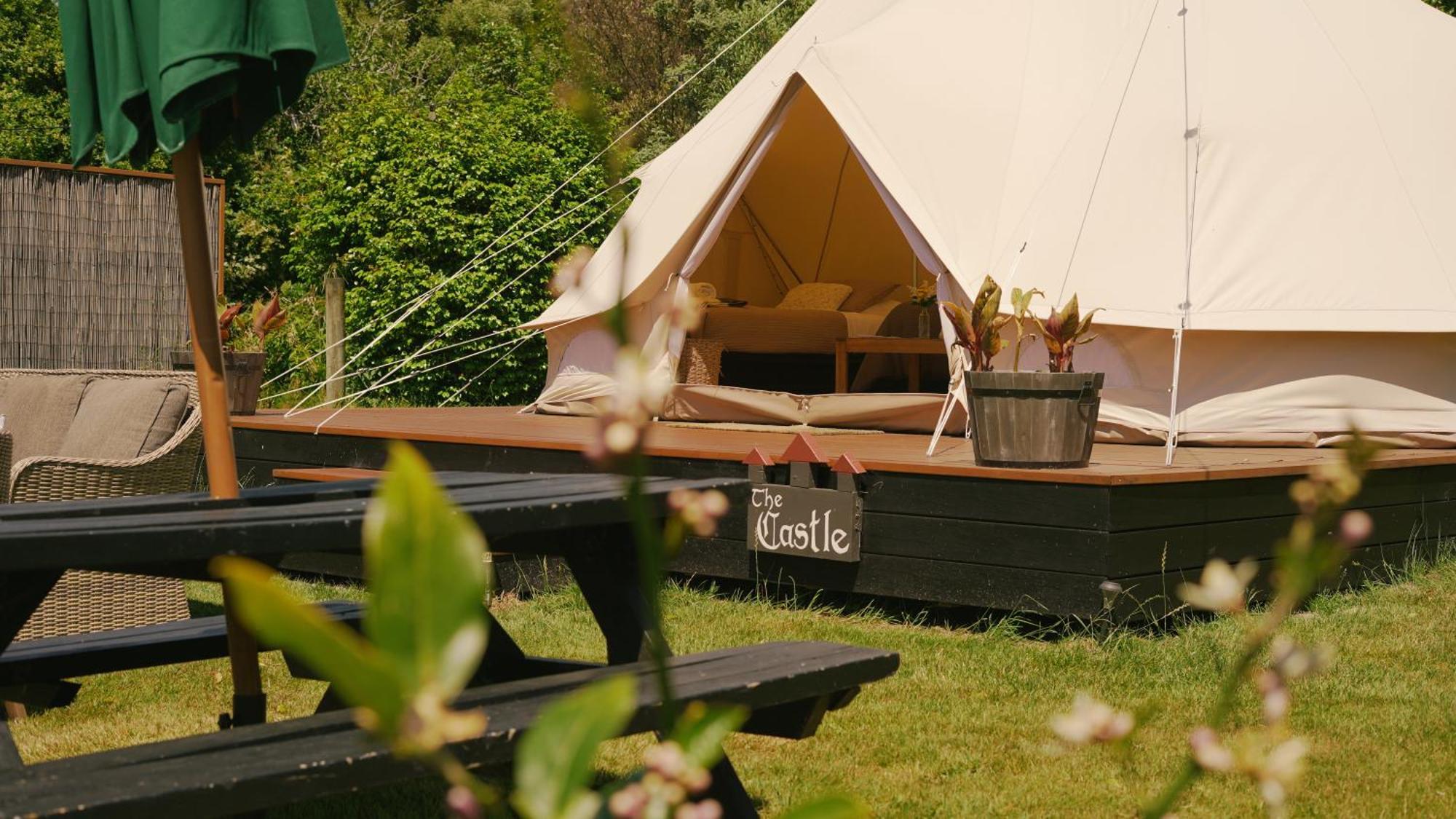 Hostel The Barn Cabins & Camp Marahau Exteriér fotografie