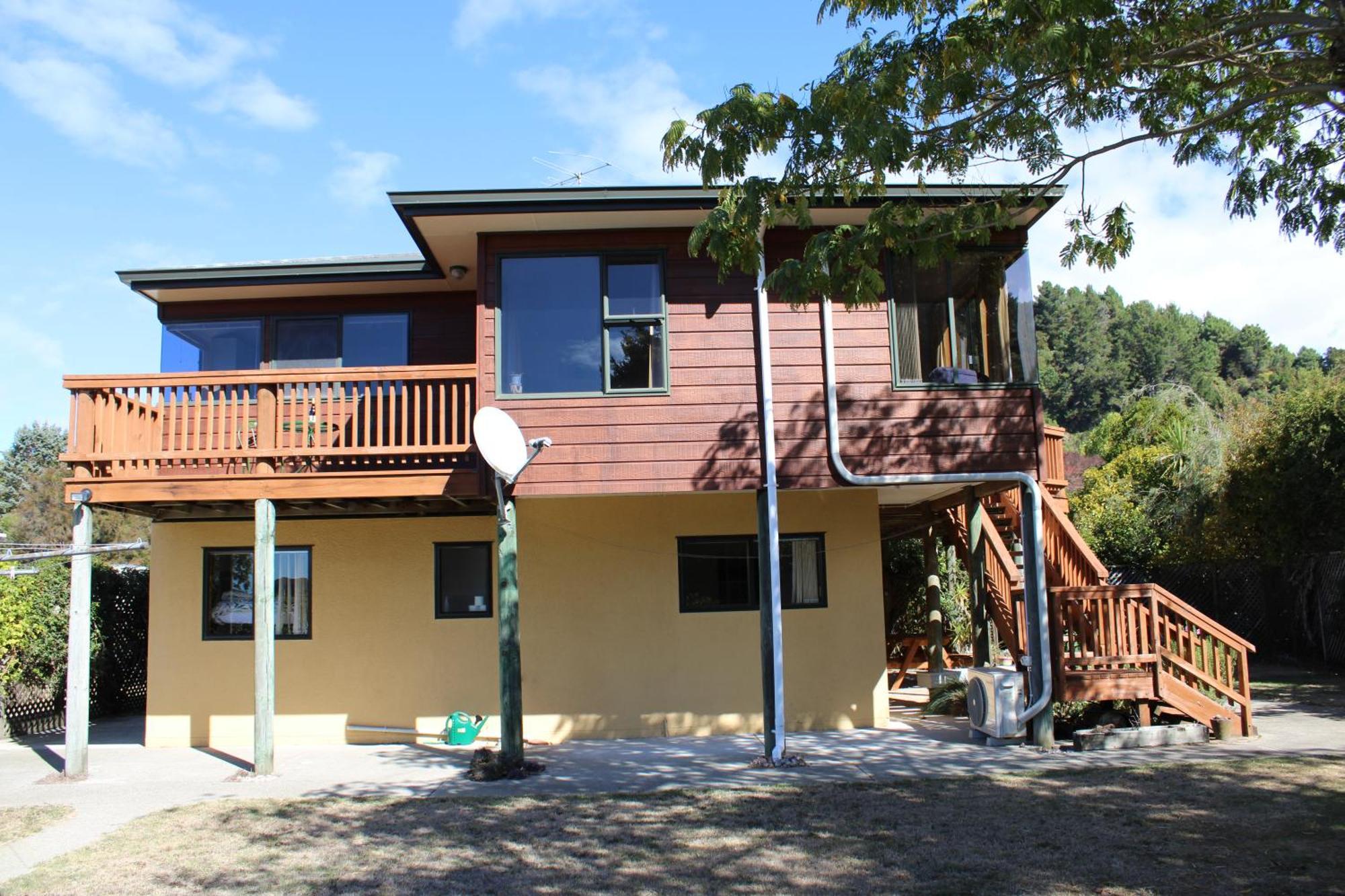 Hostel The Barn Cabins & Camp Marahau Exteriér fotografie